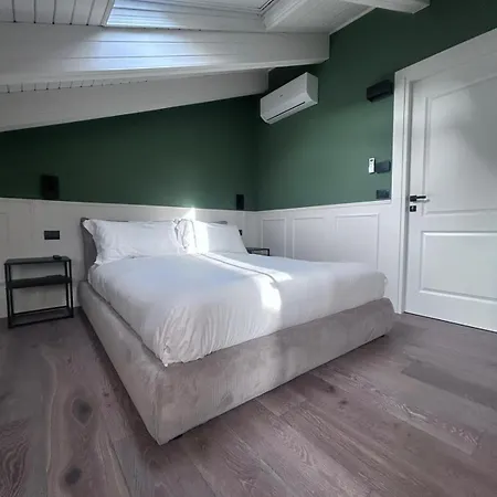 Q Urban Relais 4* טורינו