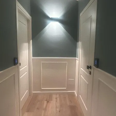 Q Urban Relais בית הארחה 4*